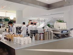 -M Stand(宁波万象城店)