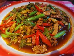 桥头嫩腰花-思博半步颠小酒馆(梦时代店)