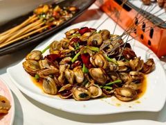 -嗨辣小聚·盘锦河蟹·海鲜烧烤龙虾(盘锦十年好店)
