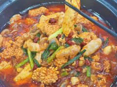 -丹水桥地锅鱼·翘嘴鲌·地方特色全鱼宴(丹江口大坝店)