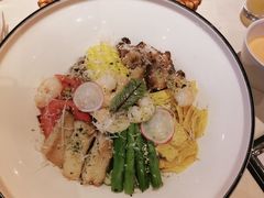 鸡肉大虾鲜蔬波奇碗-西堤牛排(南京龙江店)