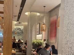 -三人行骨头王火锅(长寿店)