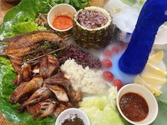 -沐毫傣泐云南菜孔雀宴•手抓饭傣味烧烤(曼听公园店)