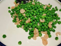 甜豆炒手剥虾仁-鱼食饭稻·苏浙土菜17年老馆子(平江路店)