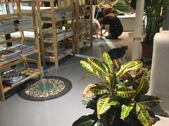 大堂-小时光咖啡馆(开森度假森林店)