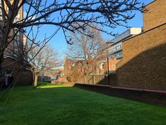 -巴宝莉工厂店/折扣店(工厂店)