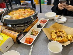 -豚妈妈汤饭·部队锅(南京东路店)