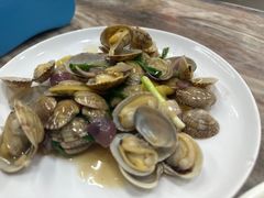 葱姜蒜爆炒蛤蜊-新峰肉骨茶