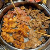 破破烂烂的烤肉店