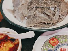 -沸炉重庆老火锅(军事博物馆店)