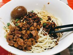 招牌辣肉干拌面-辣肉面大王(天平路店)