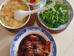 -鲸育宝宝月嫂(徐汇店)