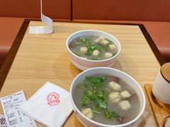 鸭血粉丝汤-鸡鸣汤包(罗廊巷店)