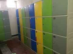 -小海豚国际游泳培训(长宁龙之梦酒店)