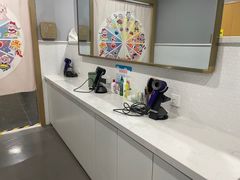 -龙格亲子游泳·水育早教中心(华亿大润发店)