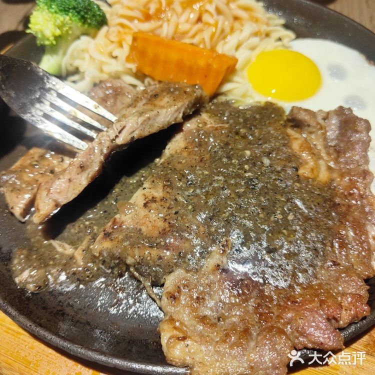 回民街里的西餐厅✨值得推荐！！