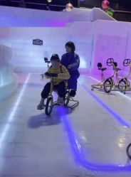 -圣名游乐城冰雪大世界