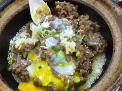 窝蛋牛肉煲仔饭-红星光发煲仔饭(大石街店)