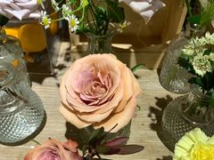 -弗劳尔花艺坊(龙涛店)