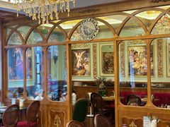 -秘密旅行Bonjour(黑金冠 江南西店)