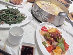 -肥仔文澳门猪骨煲(南京西路店)