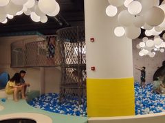 -涨巢·潮玩水疗局