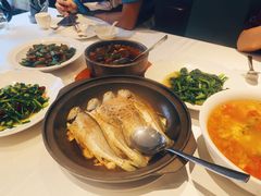 -海鸿荟·沿江菜(中山北路店)
