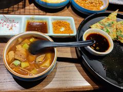 -明洞阿姨·韩式酱蟹烤肉·创意料理(三元桥店)