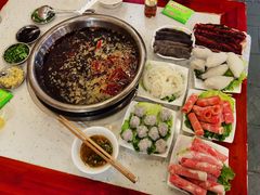 -朱氏胖子烂火锅(洪崖洞店)