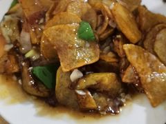 地三鲜-东北特色菜馆(珞喻东路店)