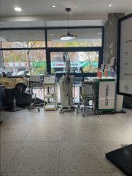 -PE SALON