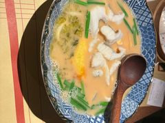-荣家黄鱼面(前滩太古里店)