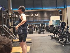 -滨力健身俱乐部