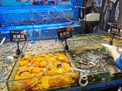 -领鲜活海鲜榴莲自助火锅(东门店)