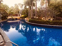 -海悦山庄酒店-花园泳池