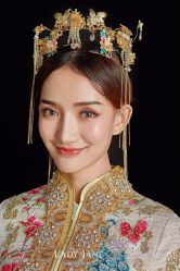 -Lady  Jane高端婚纱礼服馆