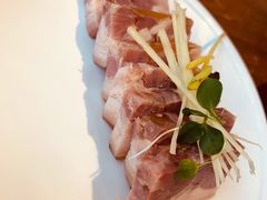 厚切镇江肴肉-苏小柳手作点心(控江旭辉分院)