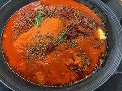 红汤锅底-铜元老码头鳝鱼火锅