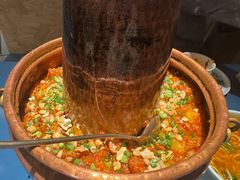 铜锅饵块油焖鸡-一坐一忘云南菜(嘉里中心店)