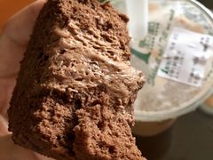 特浓巧克力卷蛋糕-红宝石·鲜奶小方·海派西点房(丰庄店)