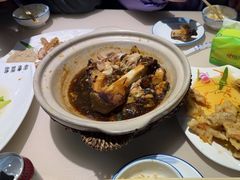 -老码头黑皮肘子锅包肉(赣水路店)