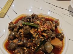 -凤凰路何眼镜香辣蟹(花果园店)