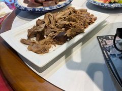 -大宝全猪馆(南京路店)