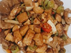 -香山湖渔家大院