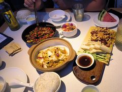 -湘鼎盛·大厨鲜炒湖南味(高新银泰店)