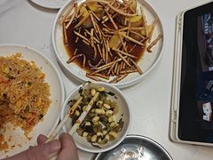 -勇利赵家烤肉坊(含光路店)