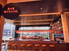 -星巴克臻选(上海合生汇1F店)