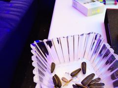 -米悦量贩式KTV(悦海新天地店)