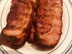 -Wolfgang’s Steakhouse 沃夫冈牛排馆(上海白玉兰广场店)