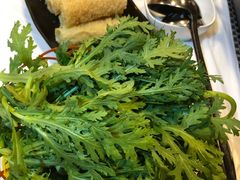 -鲜入围煮花胶鸡海鲜火锅